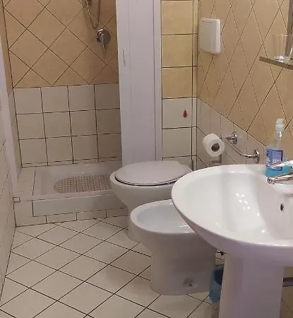 Domus-Hotel منتجع Cipollina