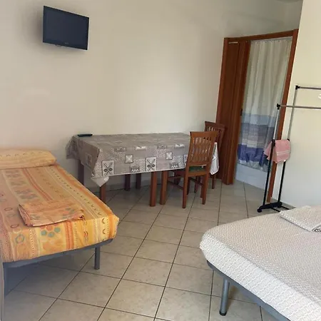 Domus-Hotel منتجع